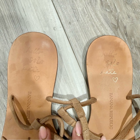 Banana Republic Women's Brown Fringe Sandals - Picture 4 of 5